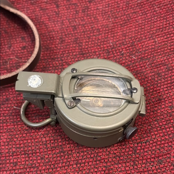 Vintage British Army Stanley London prismatic compass - Picture 3 of 7